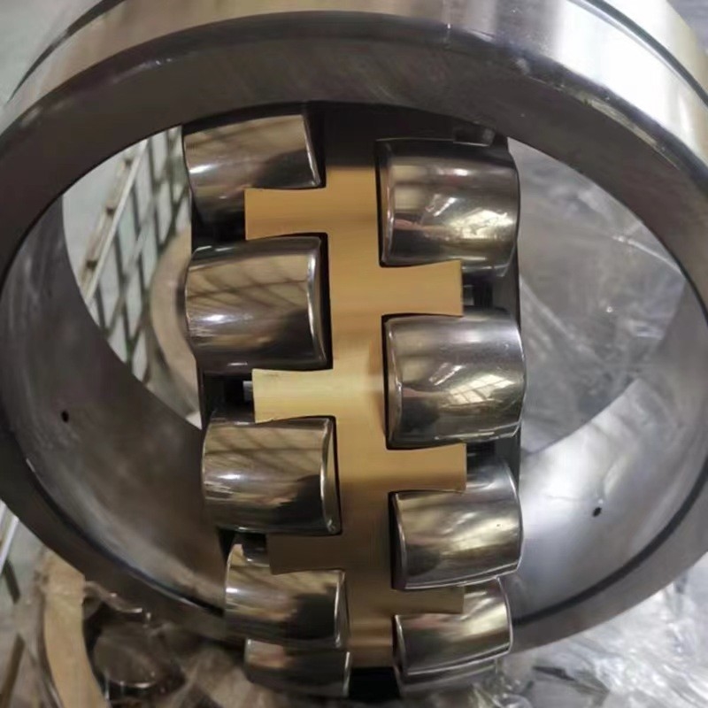 High Load Carrying Spherical Roller Bearing 23148 with Durable and Size 240*400*128mm