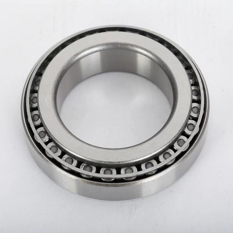 Double Row Tapered Roller Bearing 352208 for Trucks P6 Precision Steel Cage Wheel Bearing