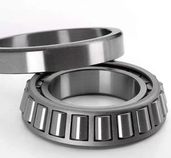 Single Row 841/832 Taper Roller Bearing for Performance in Machinery Applications
